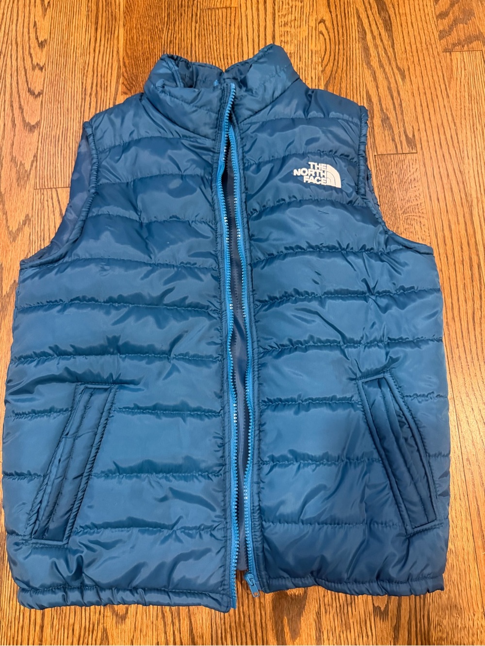 The North Face Women’s Blue Puffer Vest - Lightweight Insulated